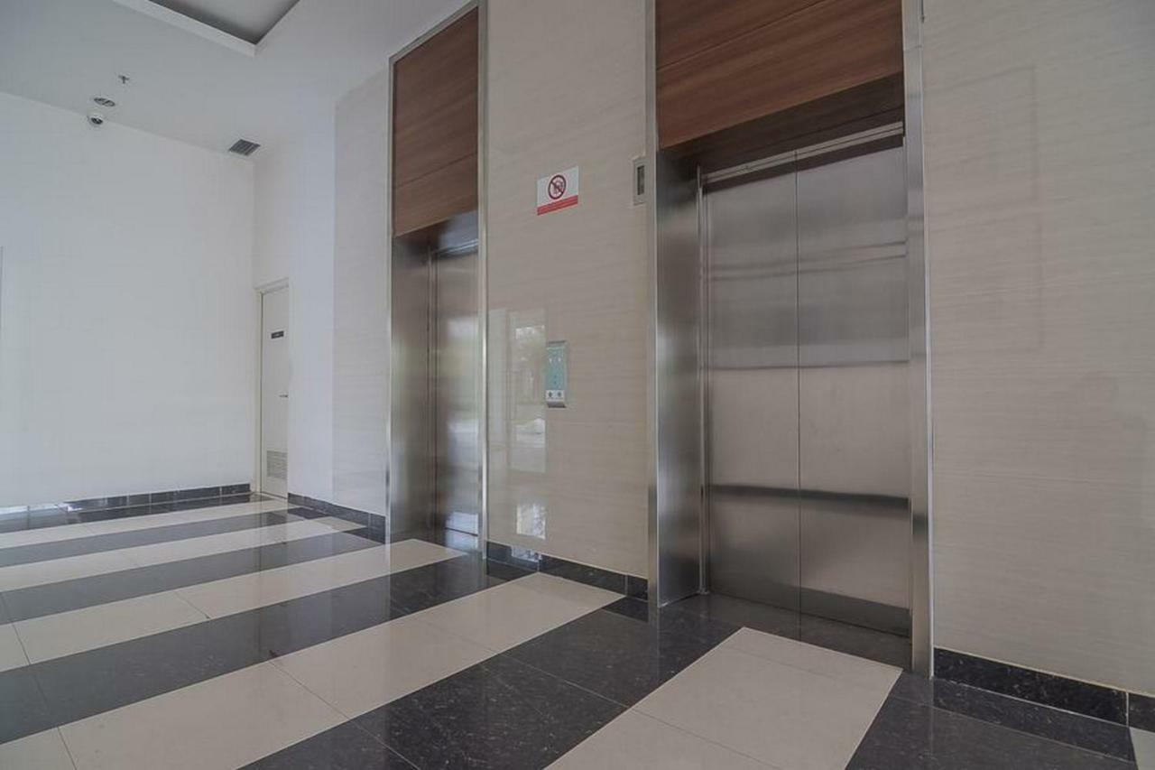 Reddoorz Apartment @ Sentul Tower Bogor Ngoại thất bức ảnh