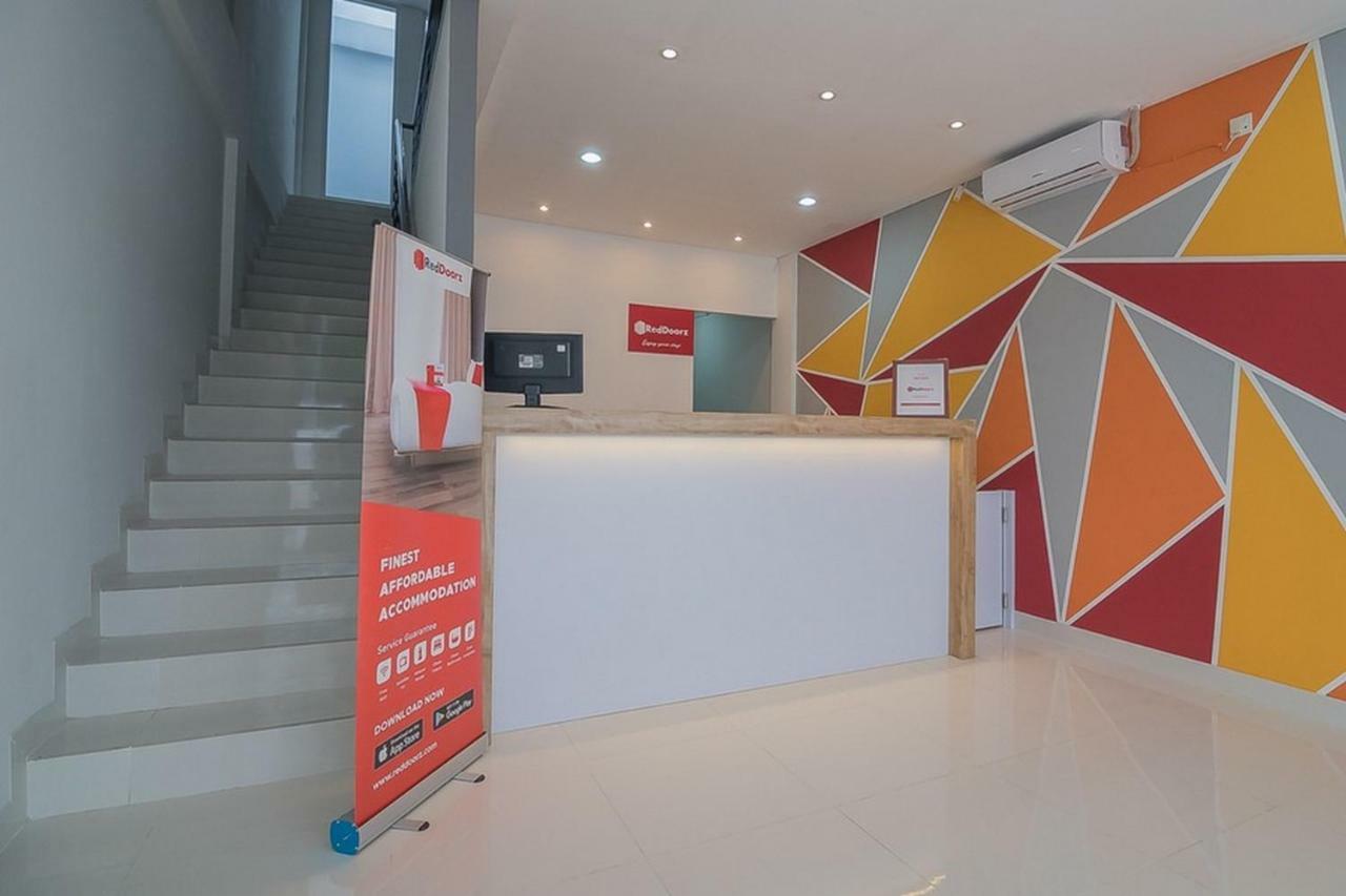 Reddoorz Apartment @ Sentul Tower Bogor Ngoại thất bức ảnh